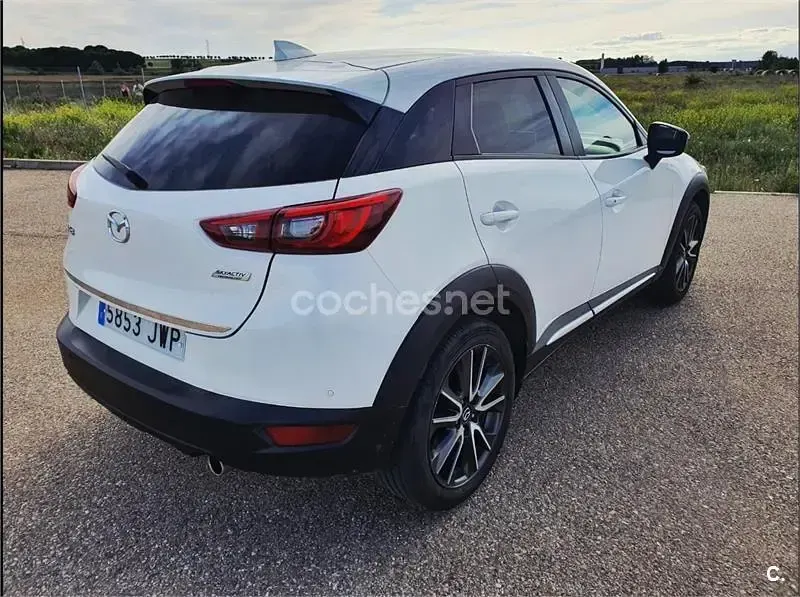 Usado Mazda CX-3 Luxury 120 CV (88 kW) 2017 Blanco SUV