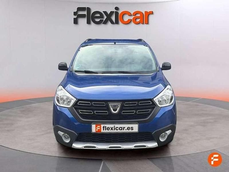 Usado Dacia Lodgy Comfort 131 CV (96 kW) 2020 Azul Monovolumen