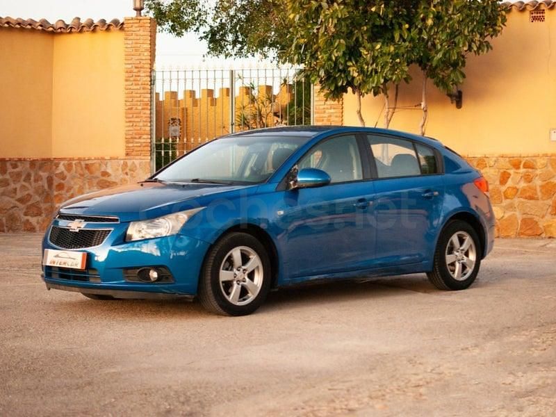 Usado Chevrolet Cruze LT 124 CV (91 kW) 2012 Azul Berlina
