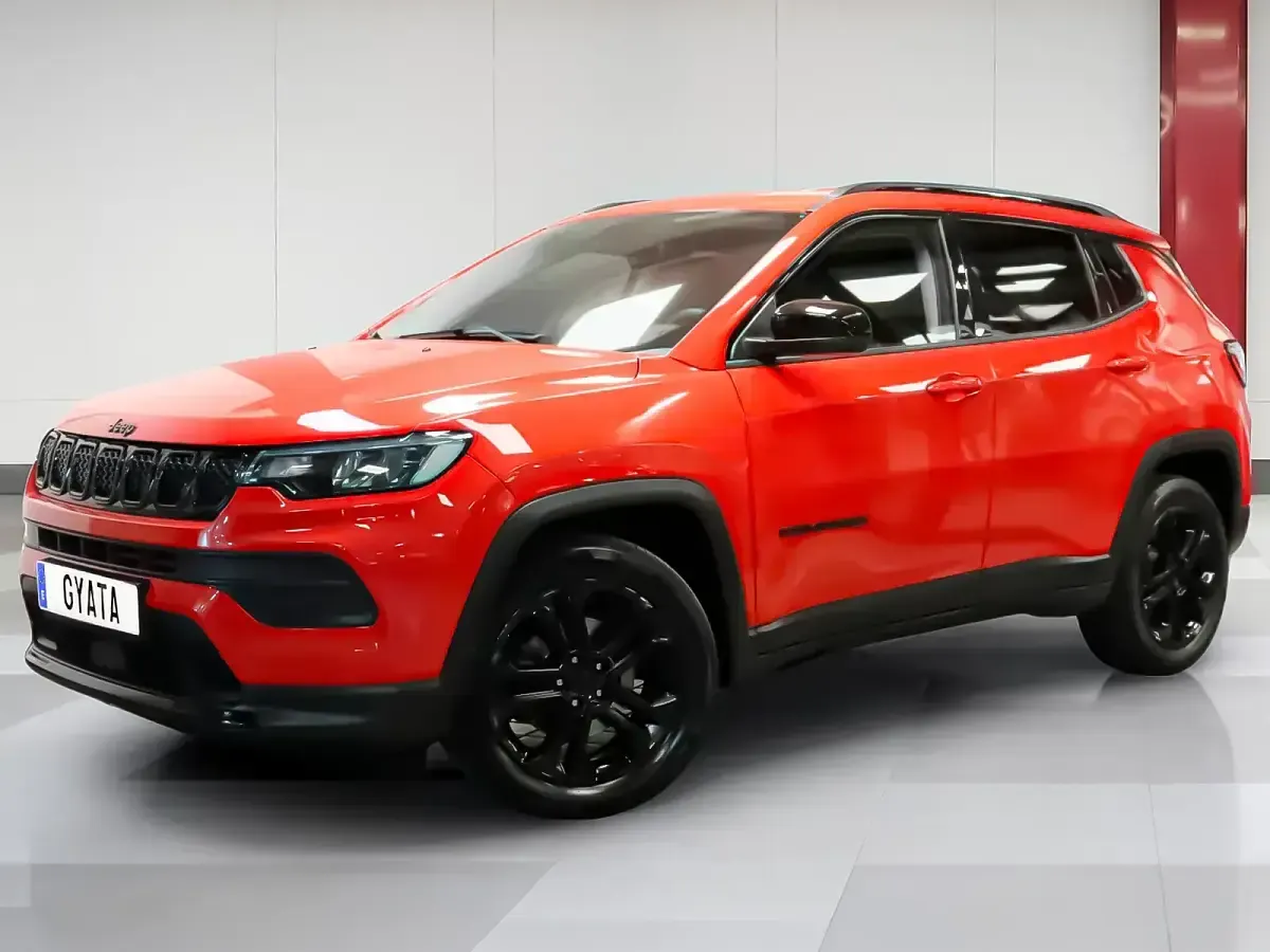 Usado Jeep Compass Night Eagle 130 CV (95 kW) 2022 Rojo SUV