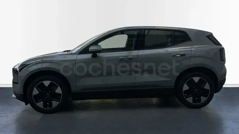 Usado Volvo EX30 Core 200 kW (272 CV) 2025 Eléctrico SUV
