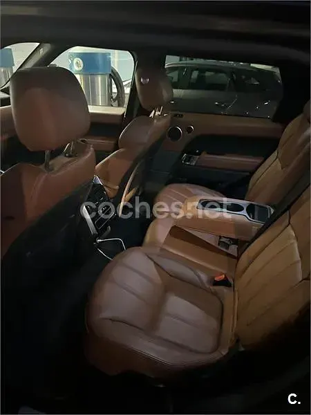 Usado Land Rover Range Rover HSE Dynamic 306 CV (225 kW) 2015 Gris / plata SUV