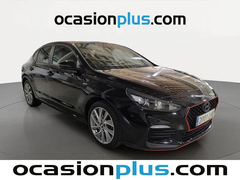 Usado Hyundai i30 N Line 120 CV (88 kW) 2020 Negro