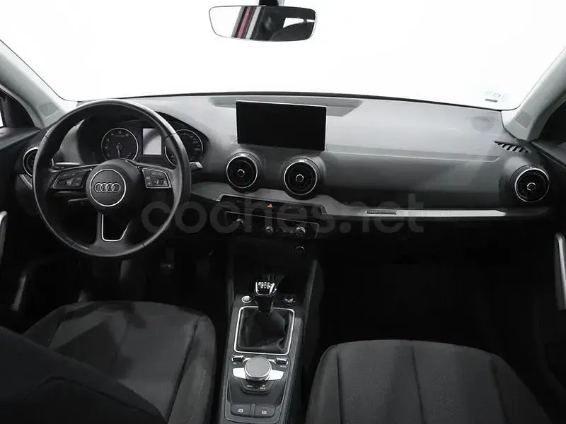 Usado Audi Q2 Advanced Plus 110 CV (80 kW) 2022 Rojo SUV
