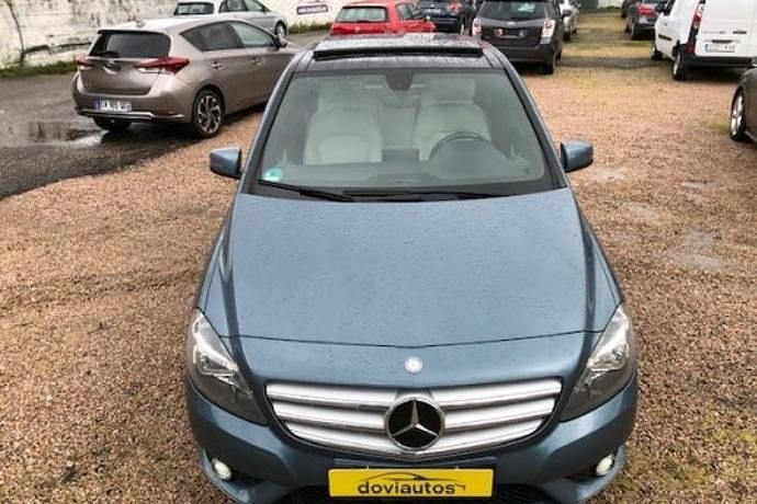 Usado Mercedes B180 110 CV (80 kW) 2013 Monovolumen