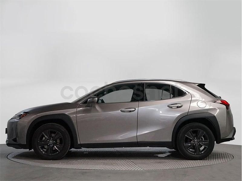 Usado Lexus UX Business Edition 184 CV (135 kW) 2021 Negro SUV