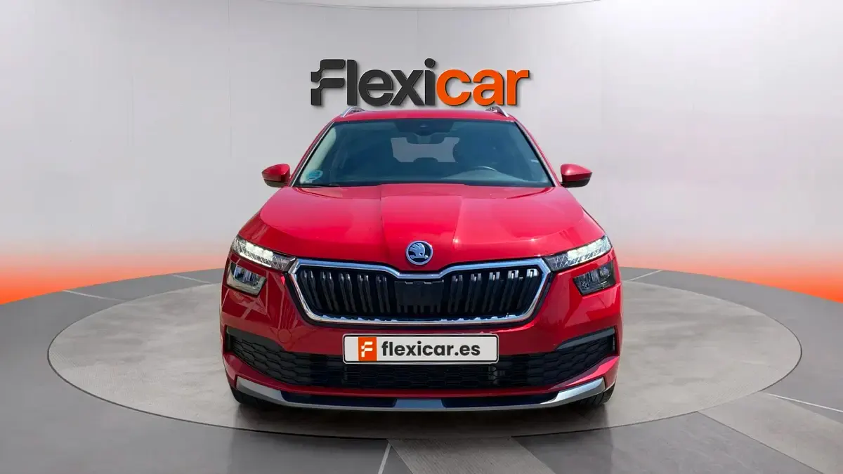 Usado Skoda Kamiq Selection 116 CV (85 kW) 2024 Rojo SUV