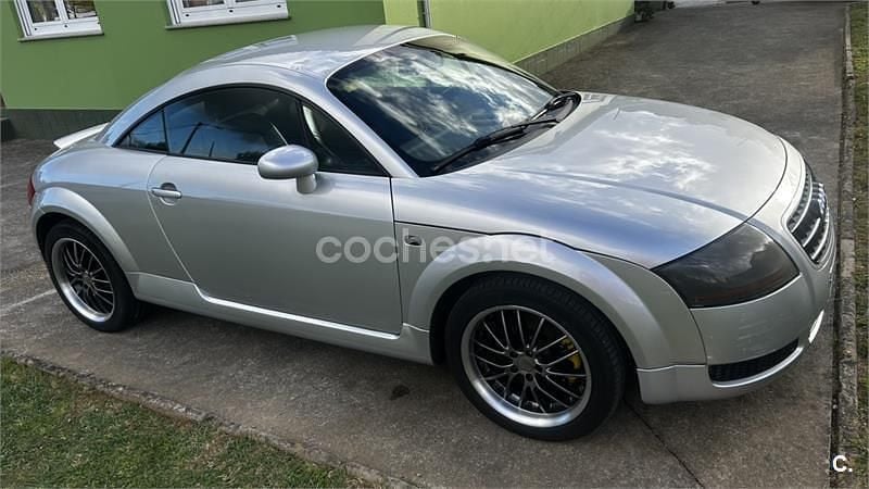 Usado Audi TT 180 CV (132 kW) 1998 Gris / plata Coupe