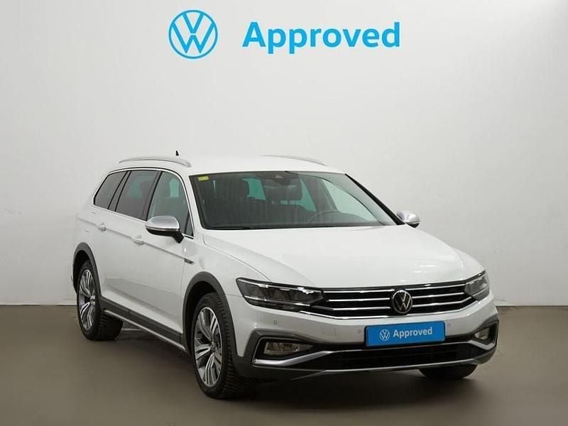 Blanco Usado 2020 VW Passat Alltrack Familiar | 26.040 € (Precio justo) - Imagen 1/4