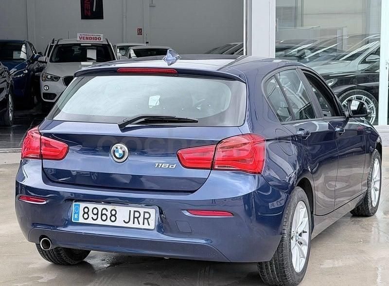 Usado BMW 116 Efficient Dynamics 116 HP (85 kW) 2016 Azul Citadino
