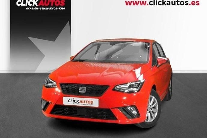 Usado Seat Ibiza Style 110 CV (80 kW) 2022 Rojo Utilitario