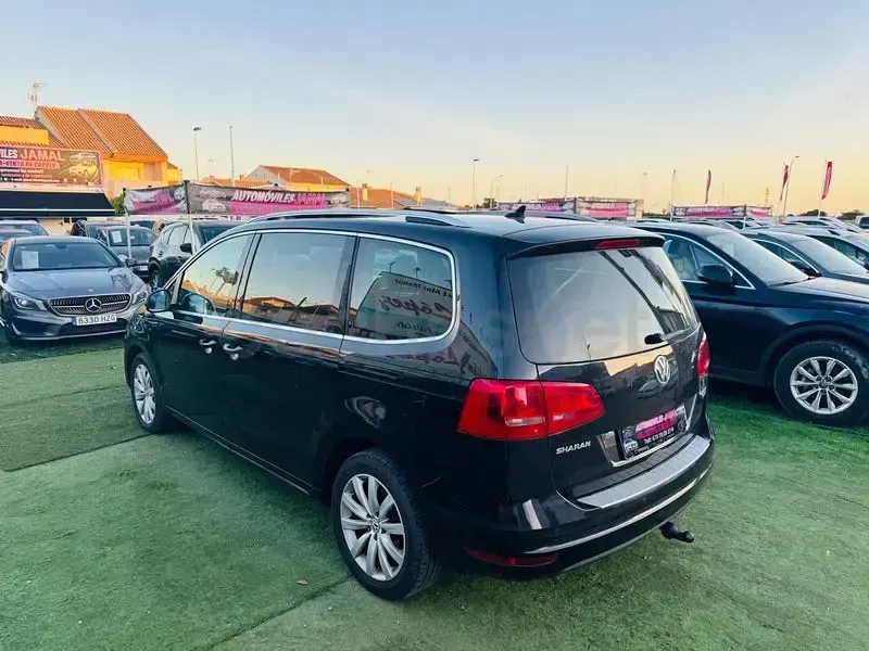 Usado VW Sharan Advance 140 CV (102 kW) 2011 Negro Monovolumen
