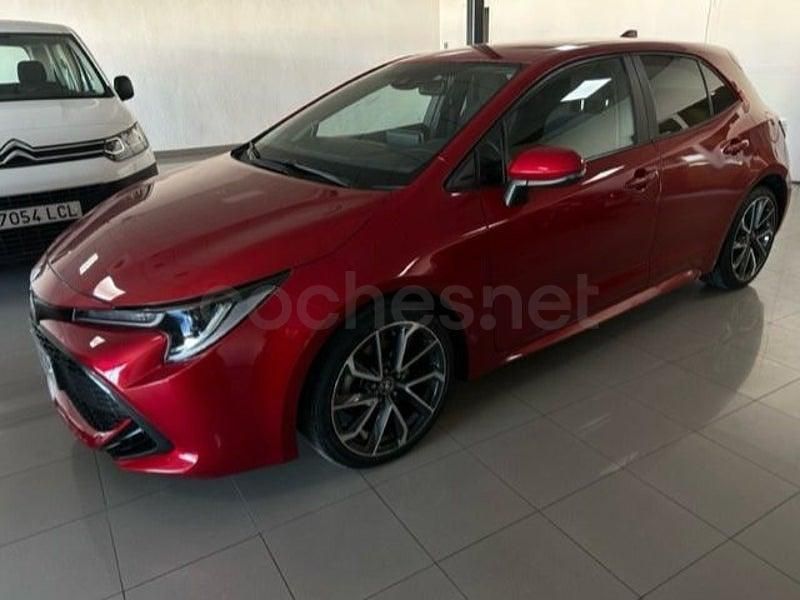 Usado Toyota Corolla 180 CV (132 kW) 2019 Granate Berlina