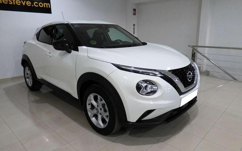 Usado Nissan Juke Acenta 114 CV (83 kW) 2021 Blanco SUV