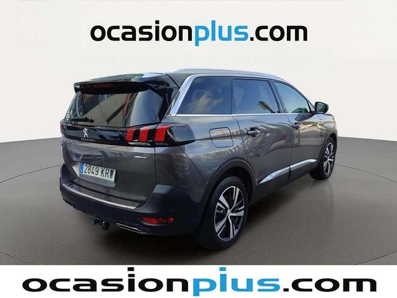Usado Peugeot 5008 GT-line 131 CV (96 kW) 2018 Plateado SUV