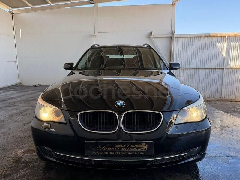 Usado BMW 520 Comfort Edition 177 CV (130 kW) 2009 Negro Familiar