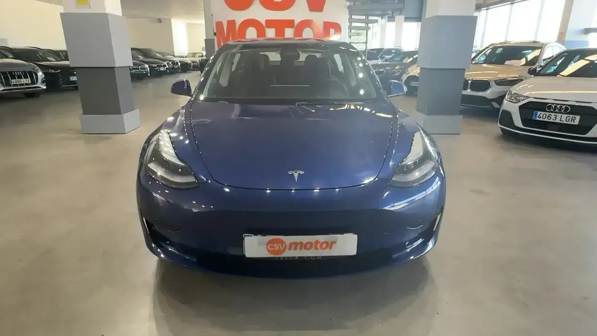 Usado Tesla Model 3 RWD 235 kW (320 CV) 2022 Azul Berlina