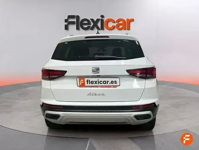 Usado Seat Ateca Xperience 150 CV (110 kW) 2023 Blanco SUV