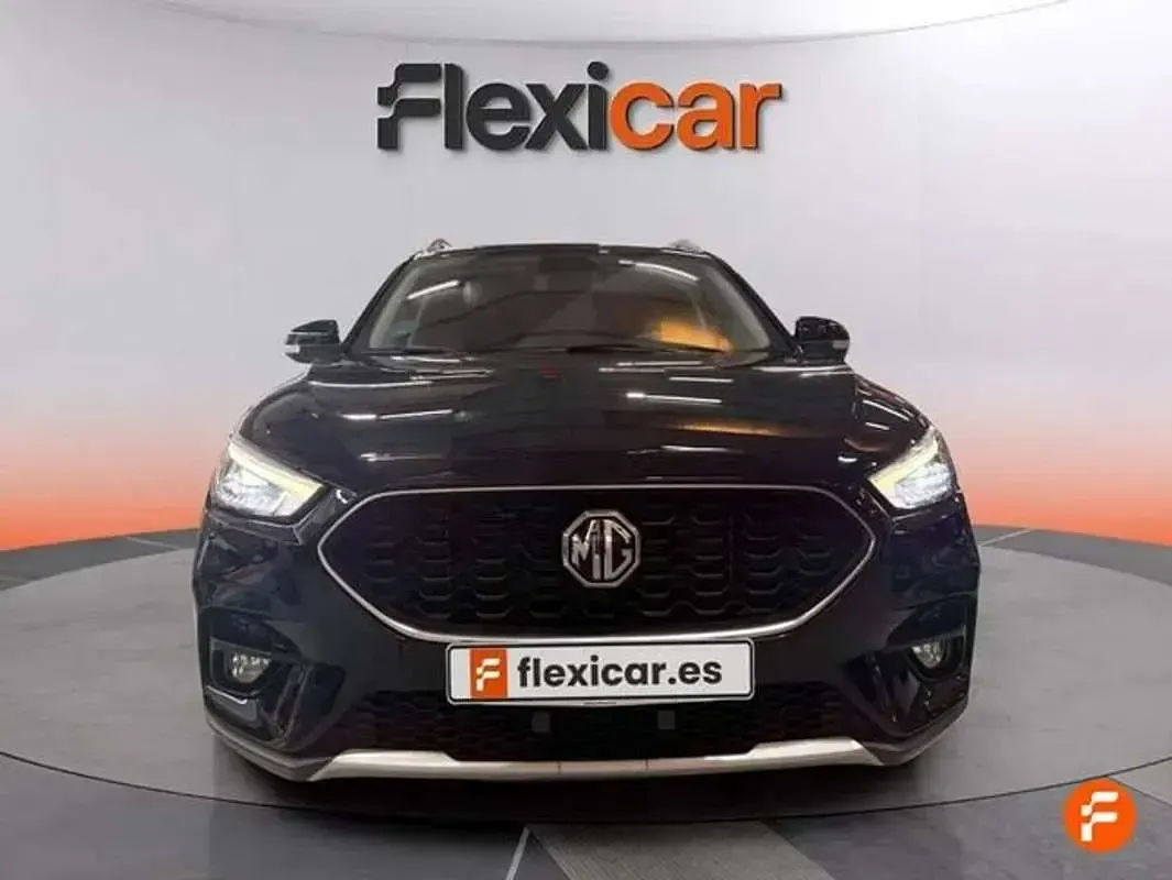 Usado MG ZS Luxury 111 CV (81 kW) 2023 Negro SUV