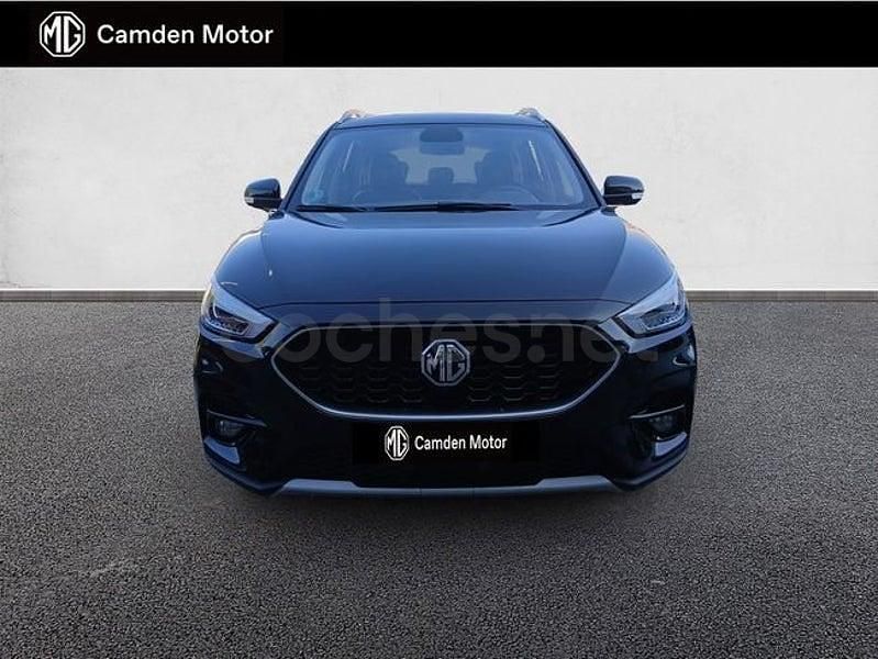 Usado MG ZS Luxury 111 CV (81 kW) 2024 Negro SUV