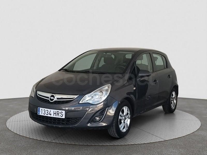 Usado Opel Corsa Selective 86 CV (63 kW) 2013 Gris / plata Utilitario