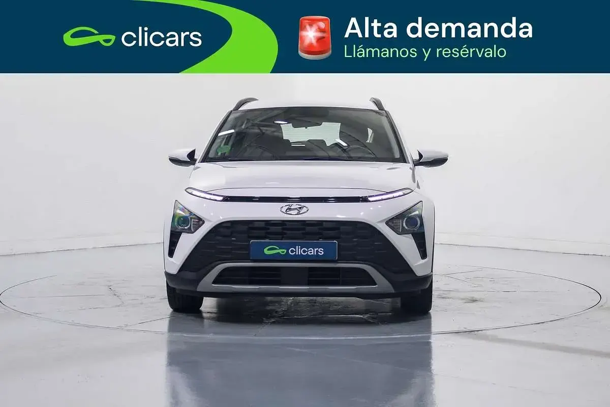 Usado Hyundai Bayon 84 CV (61 kW) 2023 Blanco SUV