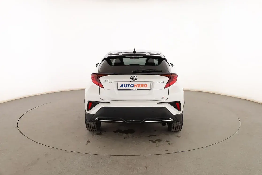 Usado Toyota C-HR Sport 184 CV (135 kW) 2021 Blanco SUV