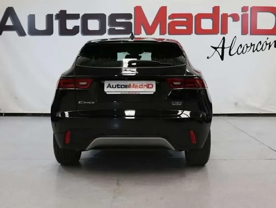Usado Jaguar E-Pace S 150 CV (110 kW) 2020 Negro SUV