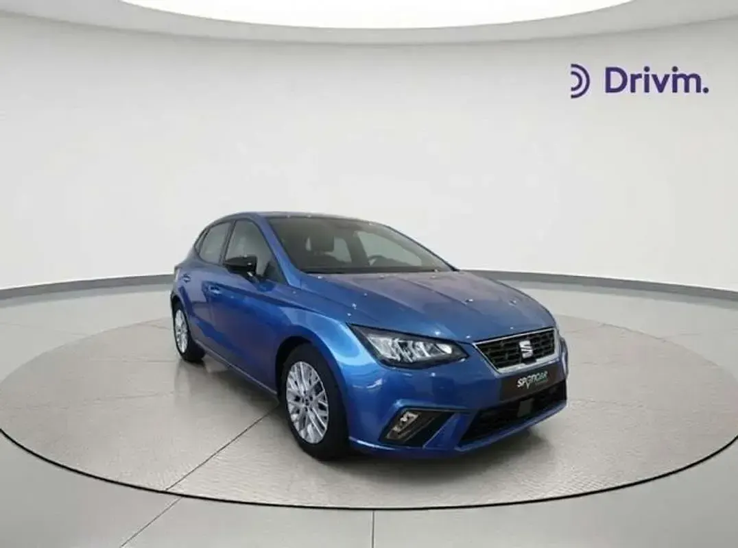 Usado Seat Ibiza FR 116 CV (85 kW) 2025 Azul Utilitario