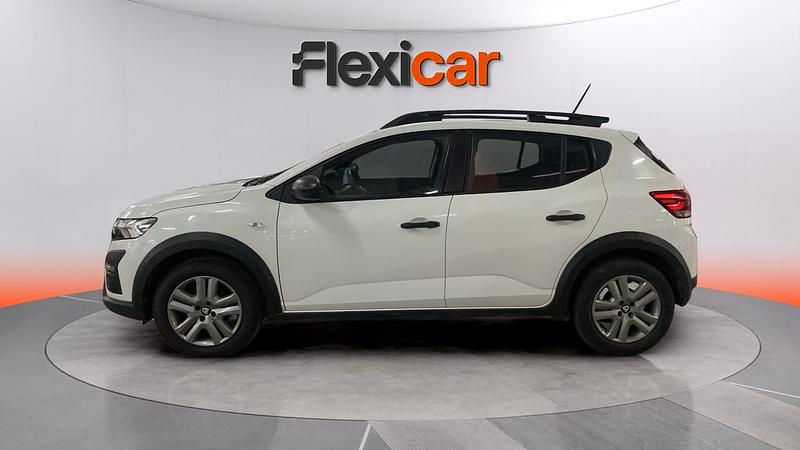 Usado Dacia Sandero Essentiel 91 CV (66 kW) 2022 Blanco Berlina