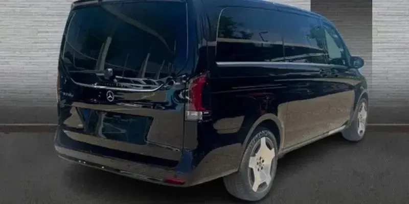 Nuevo Mercedes V250 Avantgarde 190 CV (139 kW) 2026 Negro Monovolumen