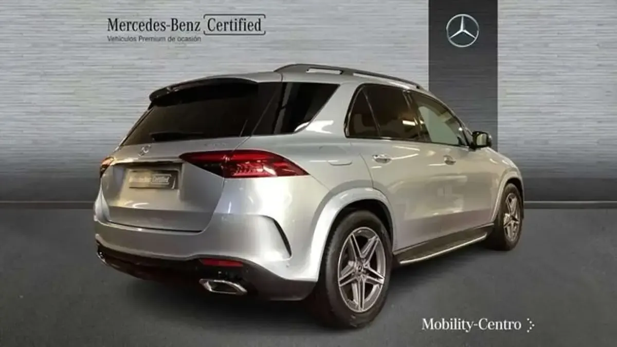 Usado Mercedes GLE350 333 CV (244 kW) 2025 Plateado SUV