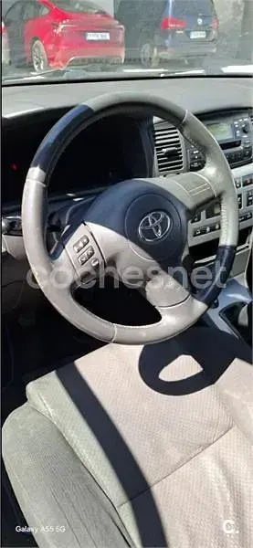 Usado Toyota Corolla Terra 116 CV (85 kW) 2005 Gris / plata Berlina