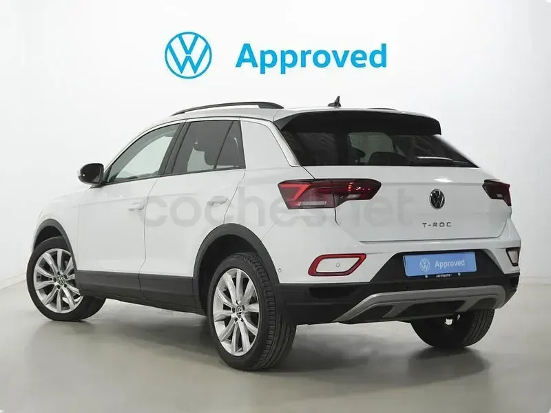 Usado VW T-Roc Life 110 CV (80 kW) 2022 Blanco SUV
