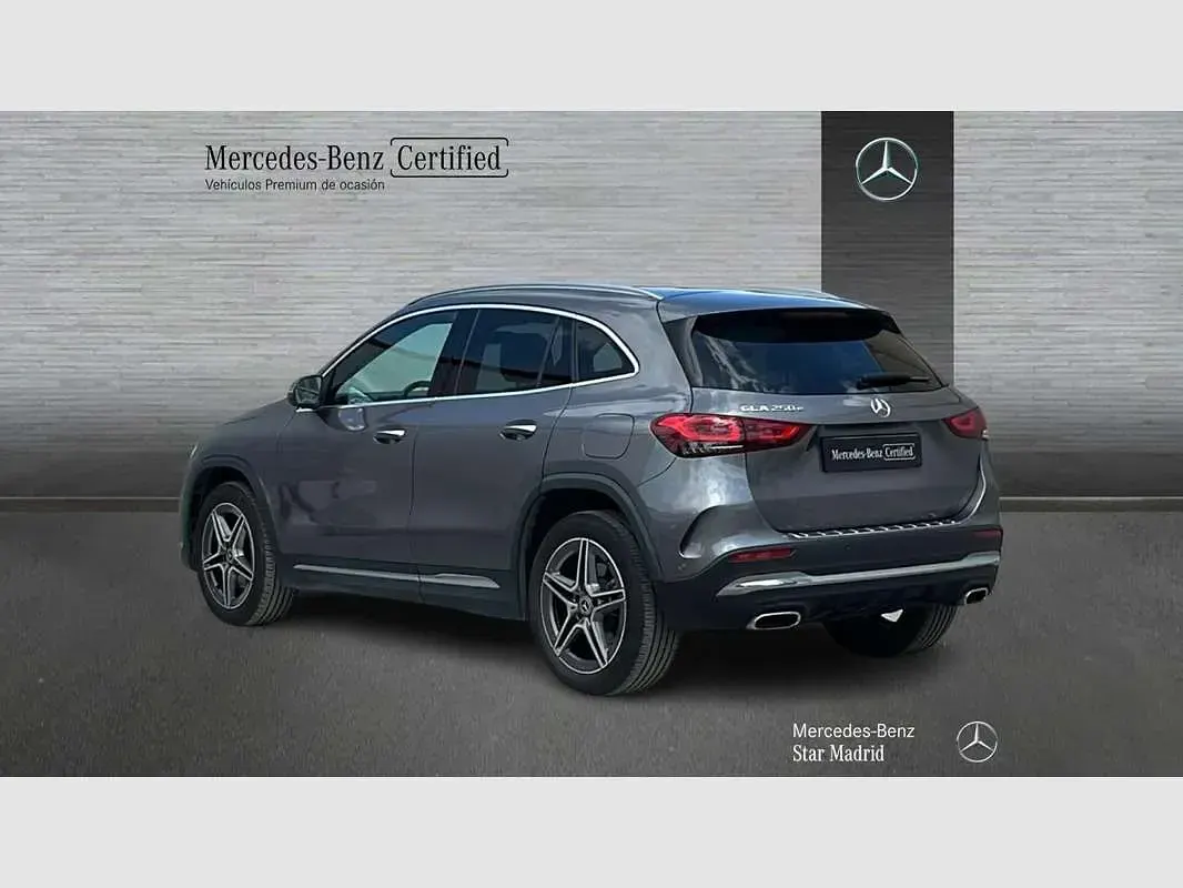 Usado Mercedes GLA250 218 CV (160 kW) 2022 Gris SUV