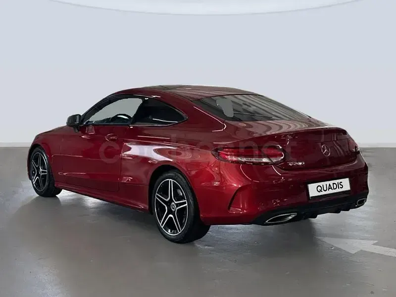 Usado Mercedes C200 184 CV (135 kW) 2022 Rojo Coupe