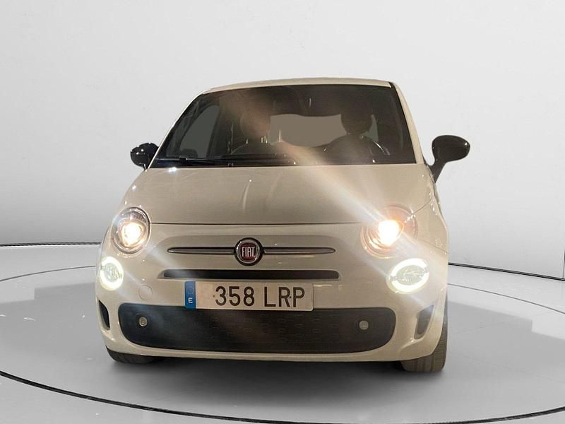 Usado Fiat 500 70 CV (51 kW) 2021 Blanco Utilitario
