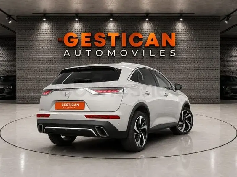 Usado DS Automobiles DS7 Crossback Grand Chic 225 CV (165 kW) 2021 Blanco SUV