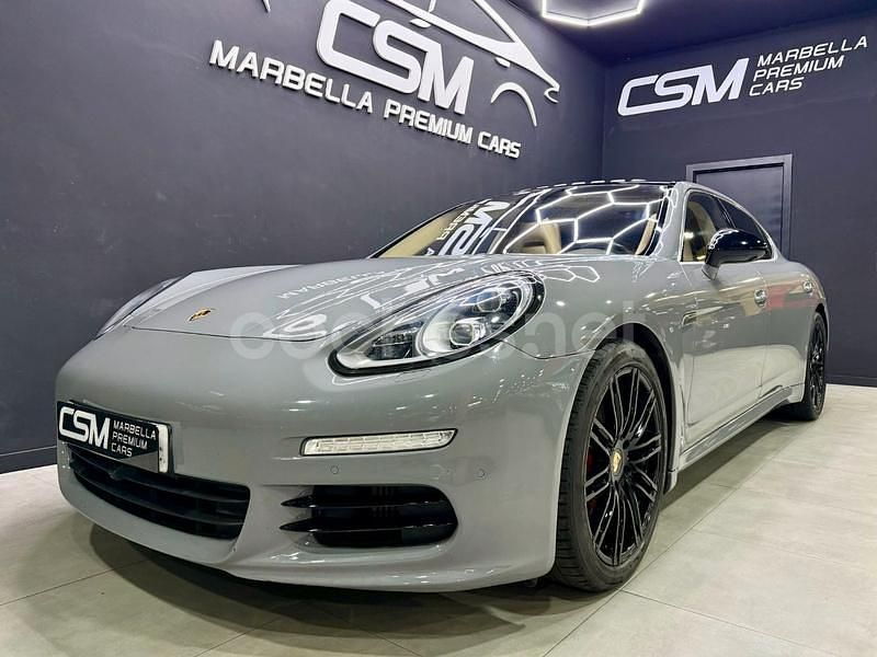 Usado Porsche Panamera Executive 420 CV (308 kW) 2013 Gris / plata Utilitario