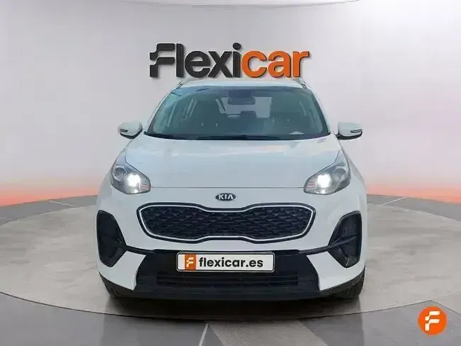 Usado Kia Sportage 132 CV (97 kW) 2019 Blanco SUV