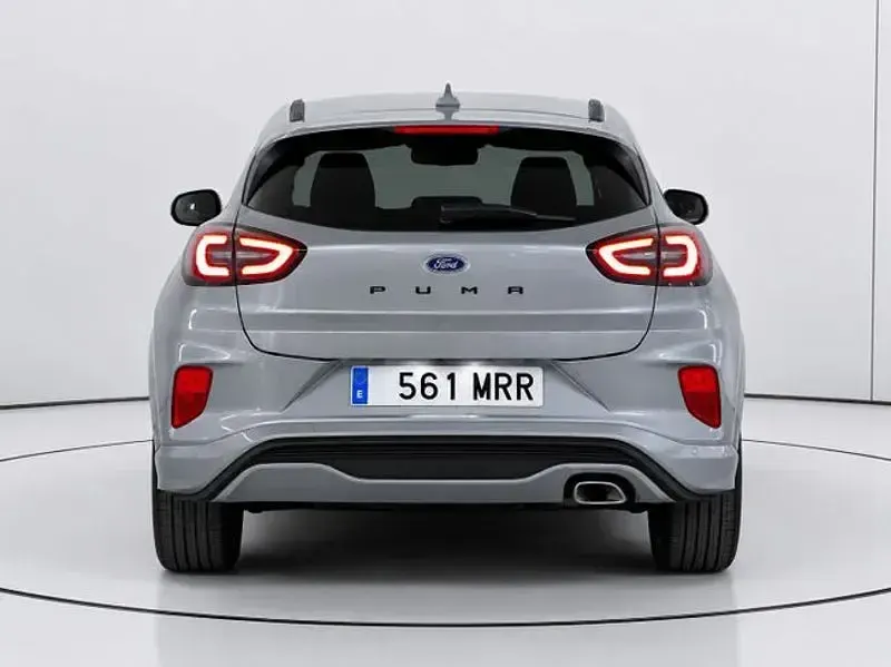 Usado Ford Puma ST-Line X 155 CV (114 kW) 2024 Gris / plata SUV