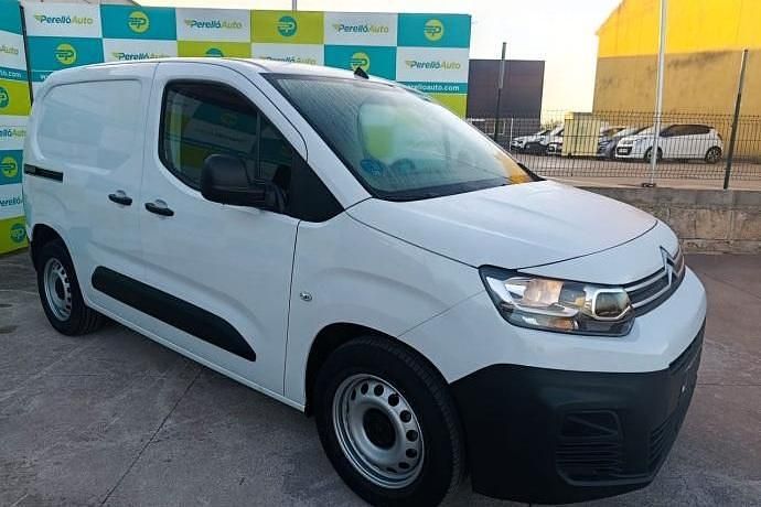 Usado Citroën e-Berlingo 100 kW (136 CV) 2024 Blanco Monovolumen