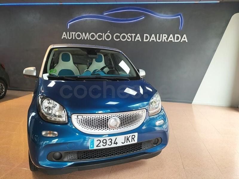 Usado Smart ForFour Proxy 71 CV (52 kW) 2015 Azul Utilitario