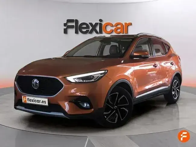 Usado MG ZS Comfort 106 CV (77 kW) 2023 Naranja SUV