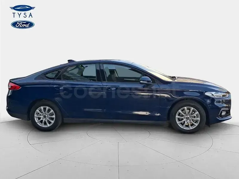 Usado Ford Mondeo Trend 187 CV (137 kW) 2021 Azul Berlina