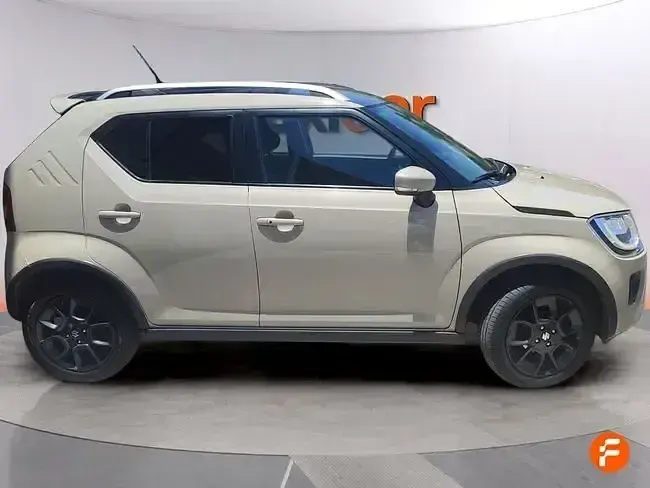 Usado Suzuki Ignis GLX 83 CV (61 kW) 2022 Beige SUV