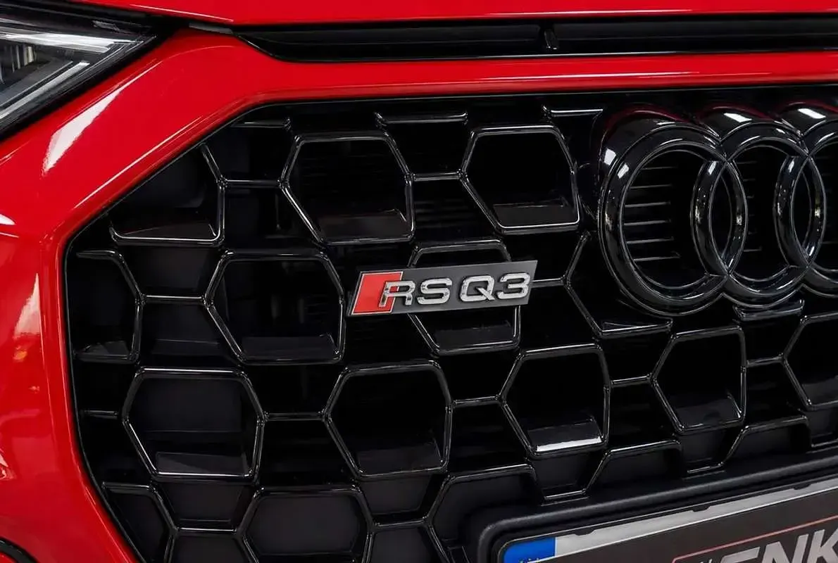 Usado Audi RS Q3 Ambiente 401 CV (294 kW) 2020 Rojo SUV