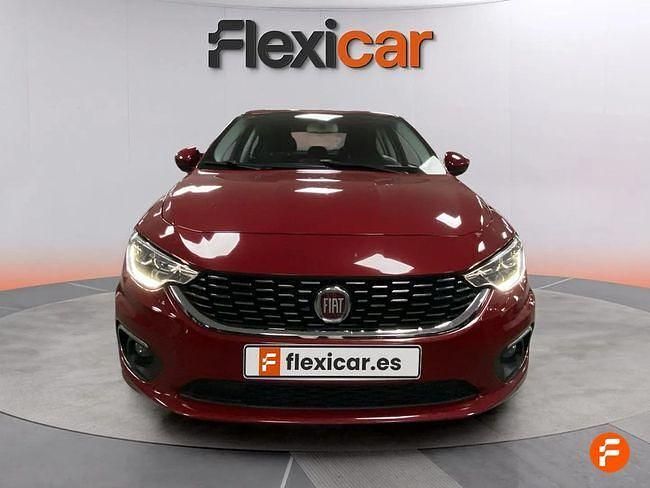 Usado Fiat Tipo Easy 95 CV (69 kW) 2019 Rojo Berlina