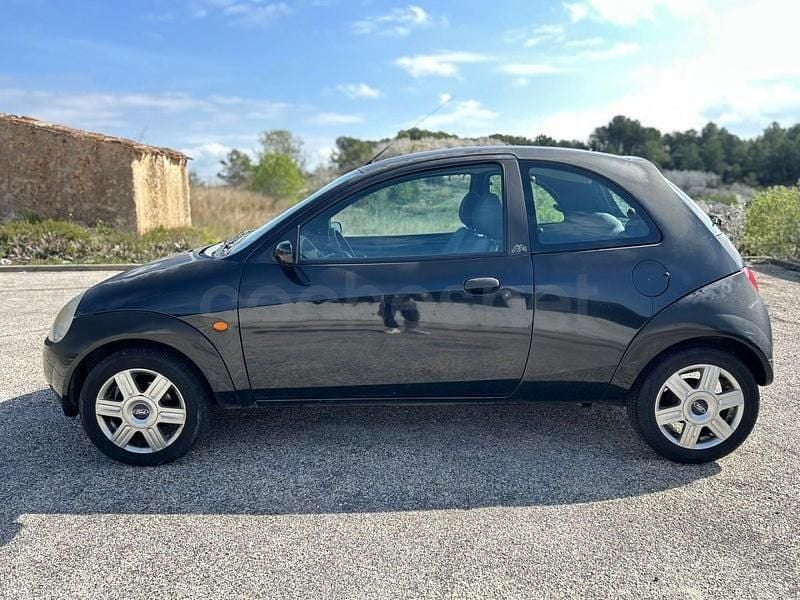 Usado Ford Ka Collection 70 CV (51 kW) 2006 Negro Utilitario