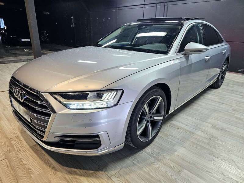 Gris Usado 2019 Audi A8 Berlina | 39.000 € (Precio justo) - Imagen 1/4